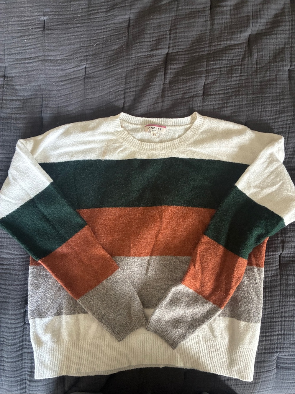 Andree Women's Crewneck Sweater — White, Forest Green, Rust & Light Gray